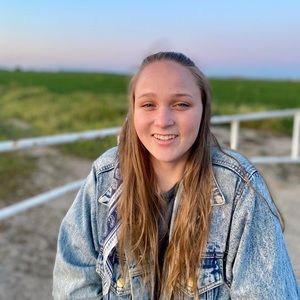 Meet your Posher, Allison